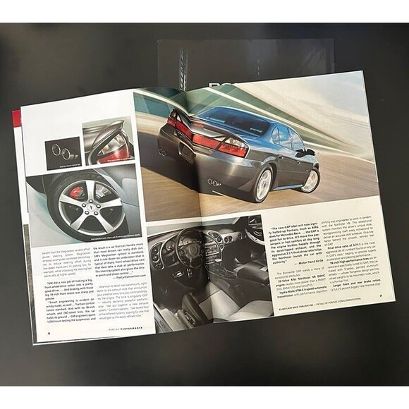 2004 Pontiac GTO, Grand Prix Sales Package. 16pg Brochure & 8 panel Movie Poster - Picture 3 of 5